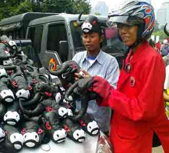 Atribut PDIP Laris Terjual Atribut PDIP Laris Terjual