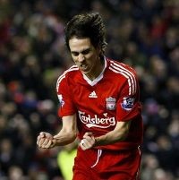 Tekuk Fulham, Liverpool Gusur MU 