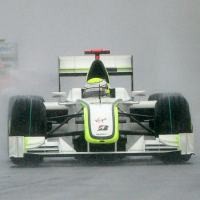 Hujan Ciptakan Drama di Sepang