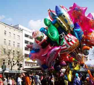 Menikmati Matahari Musim Semi