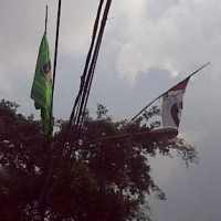 Pinggiran Palembang Masih Dipenuhi Atribut Parpol