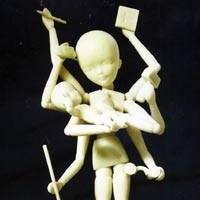 Kartini Sekarang: Perempuan Bertangan Delapan