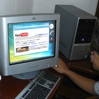 YouTube Rugikan Google Rp 5,2 Triliun