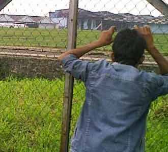 Menonton TKP Jatuhnya Fokker