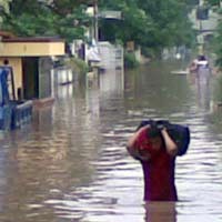 Terendam Banjir, 2 TPS di Bintaro Dipindah ke Rumah Warga