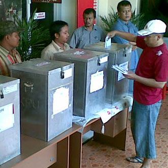 Napi Rutan Medaeng Nyontreng