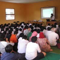 Bijaksana Hidup Dengan Kertas