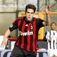 Kaka Mau Bersama Milan Saja
