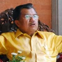 JK Kartu Mati, Lebih Baik Jadi Guru Bangsa