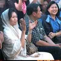 Aura 20 Persen di Cikeas