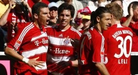 Wolfsburg Mantap di Puncak, Bayern Membayangi