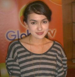 Rianti Cartwright Kembali ke Pelukan Banyu Biru?