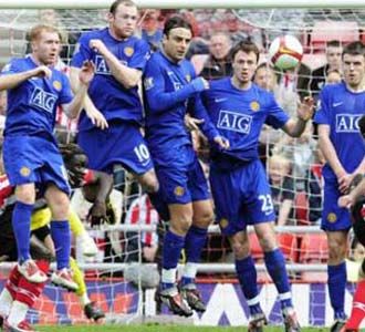 MU Lolos dari Lubang Jarum Lagi