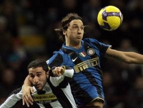Olimpico Turin Gerbang Scudetto Inter