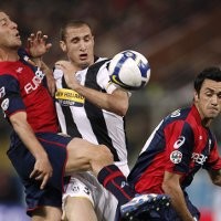 Juve Ditundukkan Genoa 2-3