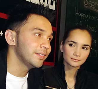 Teuku Zacky Pamer Istri Baru