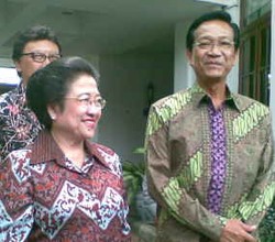 Mega Cs Ultimatum SBY Tanggung Jawab Kisruh DPT