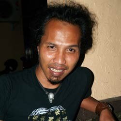 Ipank BIP Enjoy Rock n Roll Sendirian