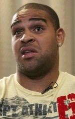 Kontrak Adriano Mungkin Diputus Inter