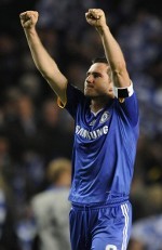 Unjuk Karakter Si Biru