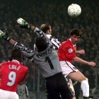 Setiap Pemain adalah Roy Keane