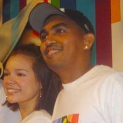 Glenn Fredly Cuek Tapi Cinta Dewi Sandra