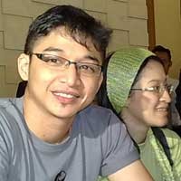 Okie Agustina Nggak Tergantung Uang Pasha Ungu