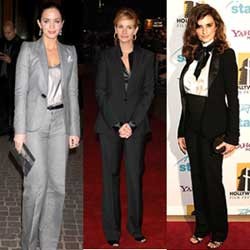 Perempuan-perempuan Cantik Bersetelan Jas