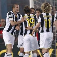 Amauri Sesalkan Jarak yang Terlalu Jauh