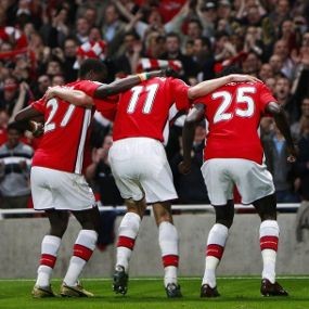 Arsenal Pertahankan Clean Sheet di Kandang