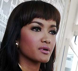 Julia Perez Menantang