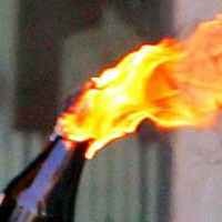 Posko Caleg Golkar Dilempar Bom Molotov