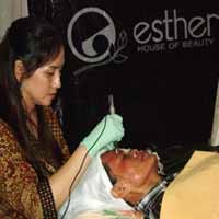 Kulit Awet Muda dengan Whitening Bio Wallet