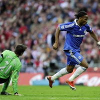 Dominan, The Blues Singkirkan The Gunners