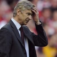 Wenger Gigit Jari pada Drogba