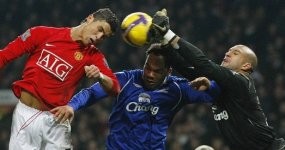 Putus dengan MU, Howard Tak Menyesal