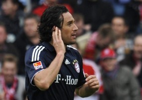 Bayern Menang, Wolfsburg Juga