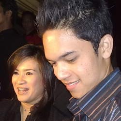 Ike Nurjanah Belum Berminat Dinikahi Daun Muda