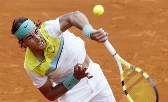 Nadal Berkuasa di Tanah Liat