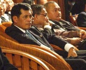 FIFA Pastikan Nurdin Bertahan Hingga 2011