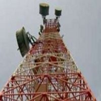 Bakrie Telecom Jual Menara Rp 450 Miliar