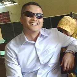 Ferry Maryadi Ceria di Sidang Cerai Perdana