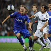 Higuain Menangkan Madrid di Menit Terakhir