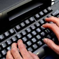 Heboh, Komplotan Cracker Bobol 2 Juta Komputer