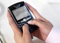 RIM Diminta Bangun Pabrik agar Harga BB Rp 1 Juta