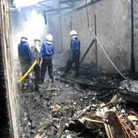 Kebakaran di Rumah Bos RM Mbok Berek Akibat Konsleting Listrik