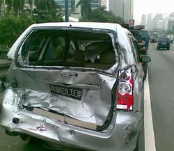 Kecelakaan di Tol Dalam Kota Berimbas Hingga Bundaran HI