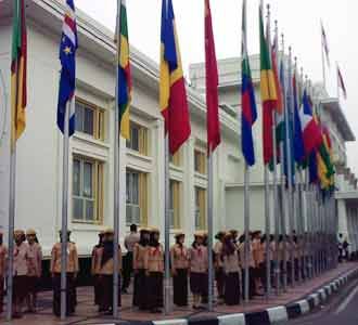 106 Bendera Negara KAA Diturunkan 106 Bendera Negara KAA Diturunkan