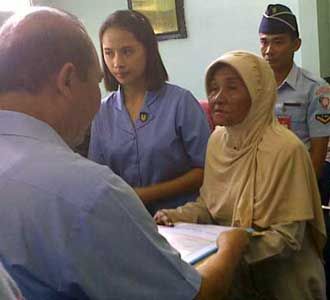 Keluarga Korban Fokker Terima Santunan