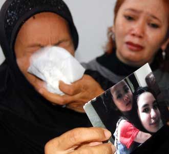 Air Mata Nenek Kandung Manohara